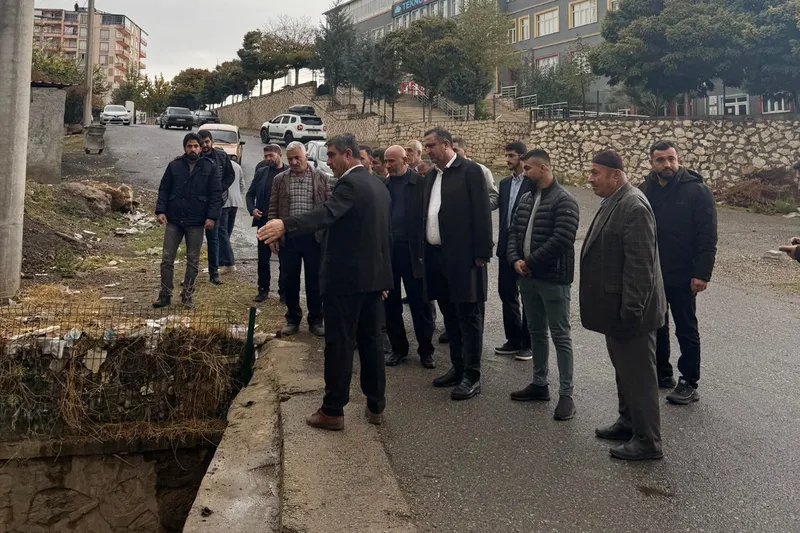 HÜDA PAR Milletvekili Ramanlı, Kozluk ilçe sakinleriyle bir araya geldi