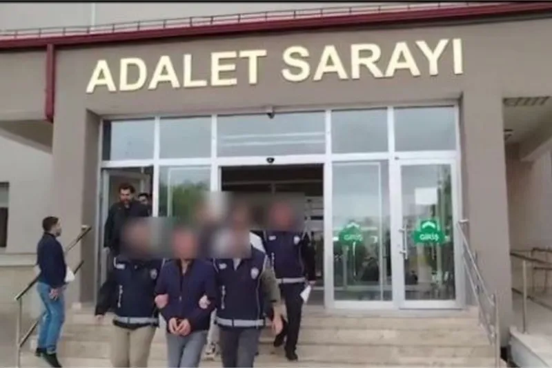 Sivas’ta göçmen kaçakçılığı operasyonunda 18 kişi tutuklandı