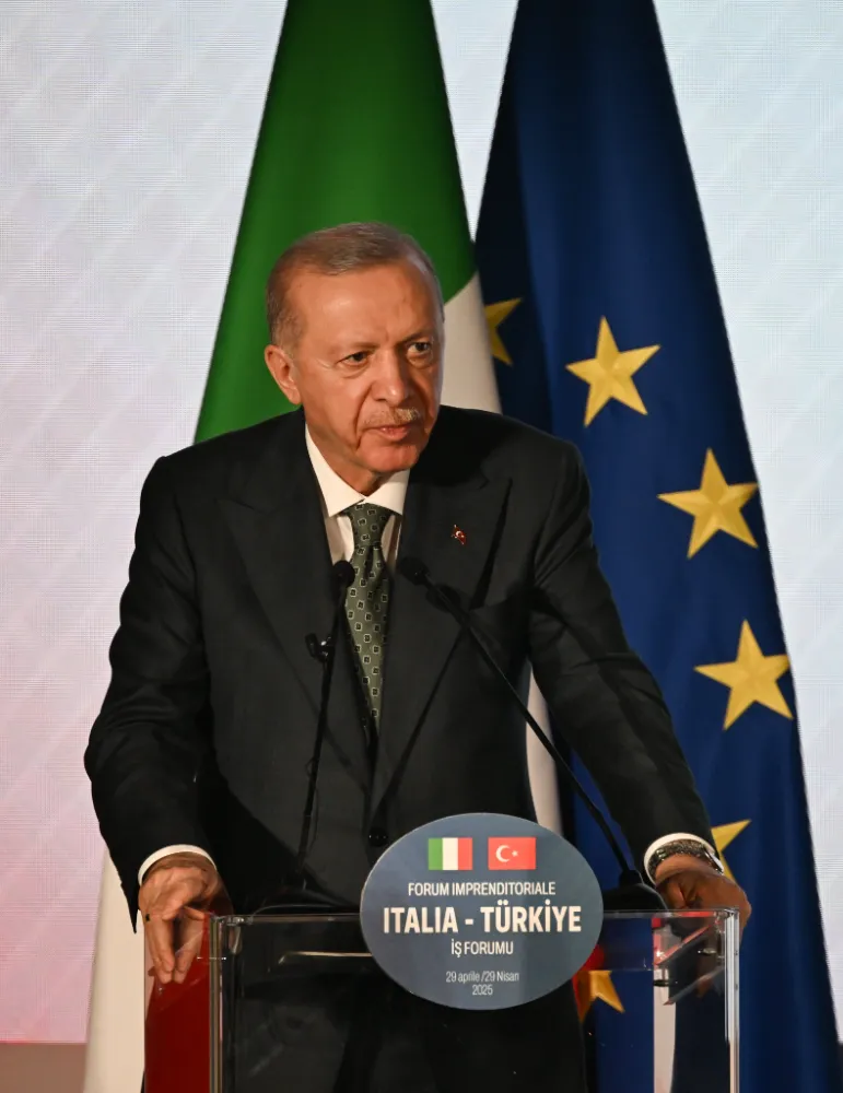 Cumhurbaşkanı Erdoğan: İtalya ile ticaret hacmi hedefimiz 40 milyar dolar.