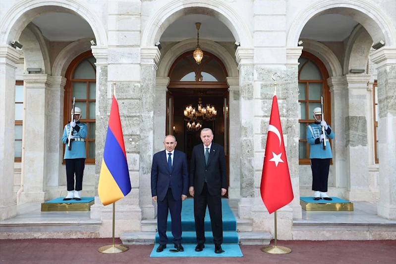 Cumhurbaşkanı Erdoğan Ermenistan Başbakanı Paşinyan