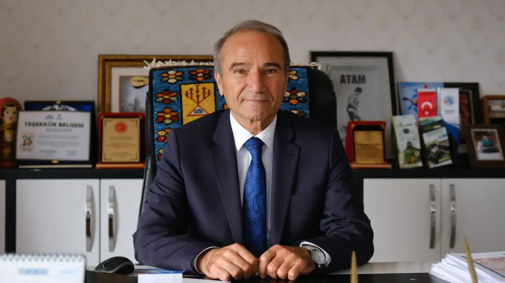 KIZILDAŞ: “BİZ ARGUVAN’A AŞKLA HİZMET ETTİK, ERSOY EREN KARALIYOR”