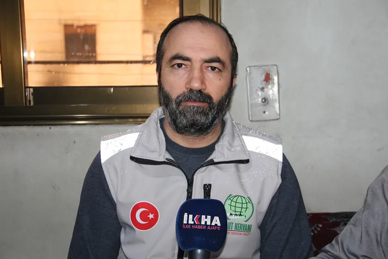 Umut Kervanı Afrin'de savaş mağdurlarına nakdi yardım ulaştırdı