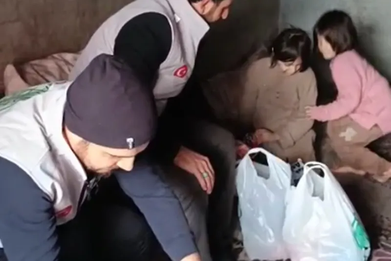 Batman'da muhtaç aileye Umut Kervanı'ndan anlamlı destek