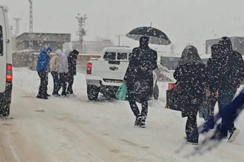 Batman-Beşiri yolunda araçlar mahsur kaldı