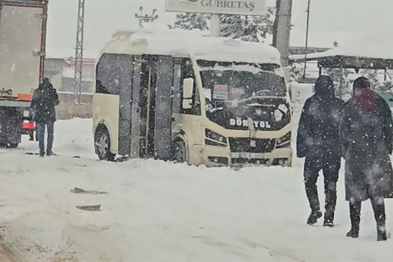 Batman-Beşiri yolunda araçlar mahsur kaldı