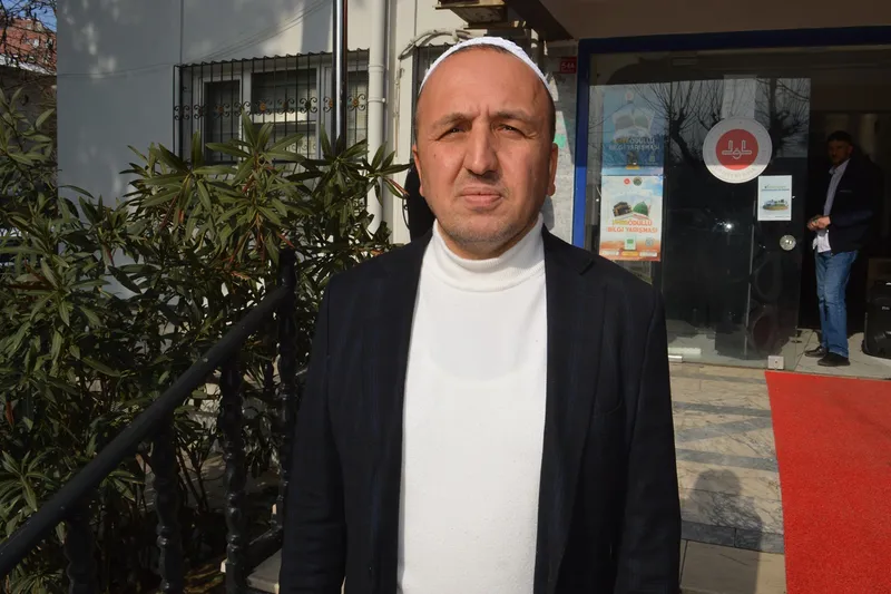 Siirt’ten kutsal topraklara 35 umreci dualarla uğurlandı