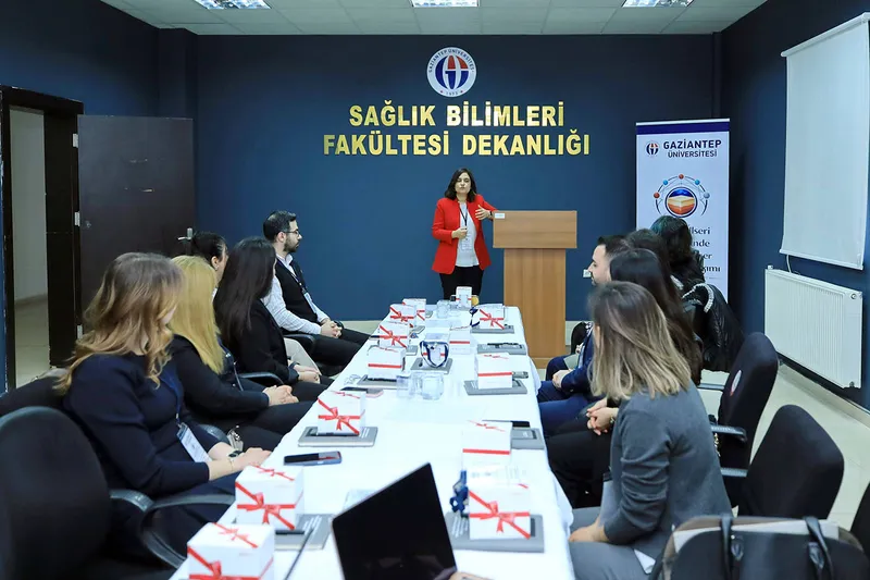 Gaziantep'te "Basınç Ülseri Yönetimine Yönelik Multidisipliner ve Teknoloji Temelli Çalıştay" düzenlendi