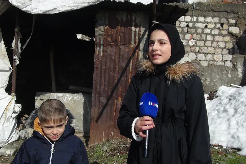 Şırnak'ta 10 yıldır kentsel dönüşüm bekleyen mahalle sakinleri yetkililerden yardım bekliyor