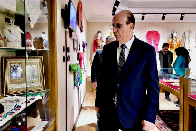 Belediye Başkanı Geçit: Halı dokumacılığı Anadolu kültürünün en önemli unsurlarından 