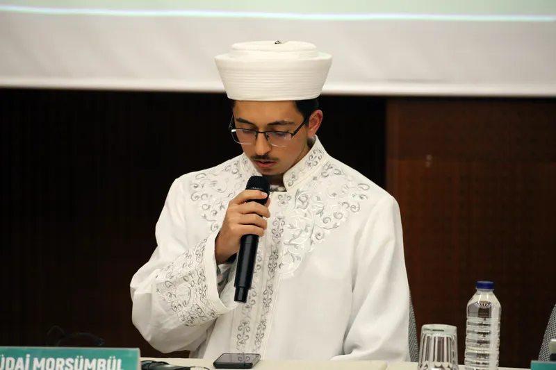 HÜDA PAR Diyarbakır'da "Ana Dilimi Seçiyorum" paneli düzenledi