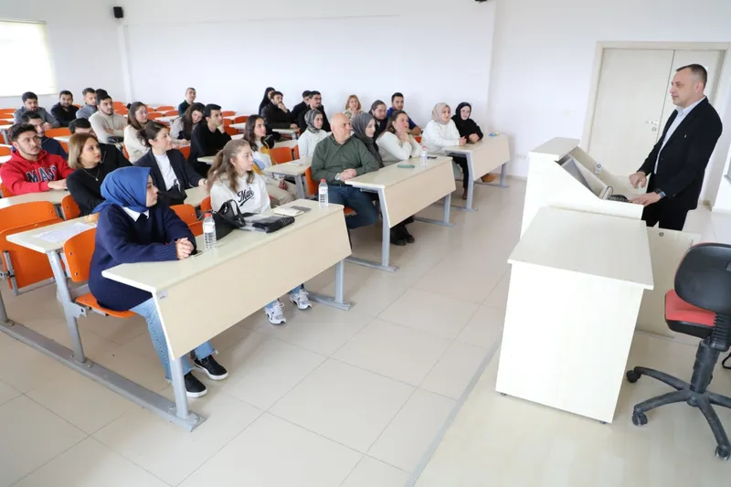 "Sektör Kampüste Programı" 3 yılda 22 bin öğrenciye ulaştı