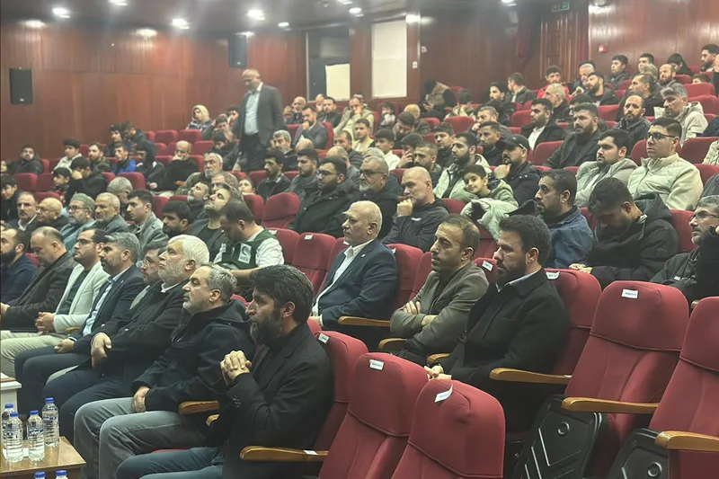 HÜDA PAR Adana'da "Madde Bağımlılığı" paneli düzenliyor