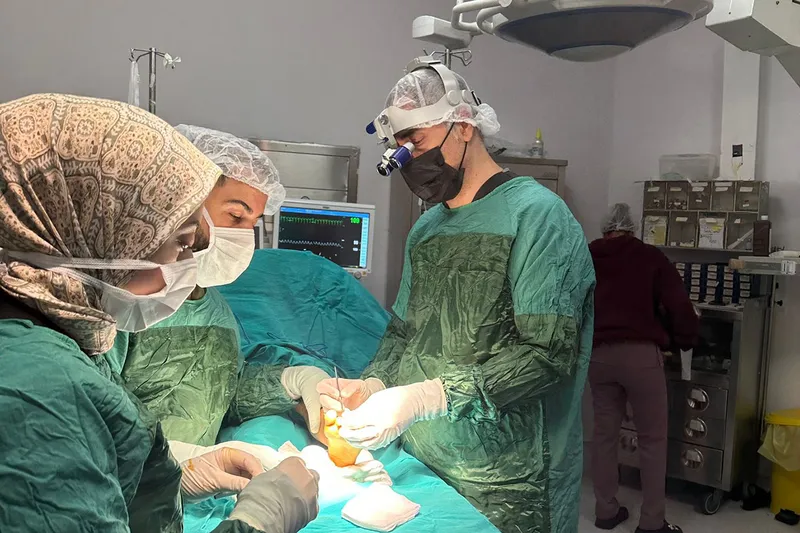 Batman'da nadir 7 parmaklı ayak vakası başarıyla tedavi edildi