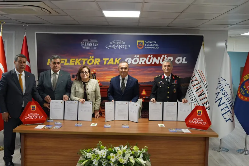 Gaziantep'te trafik güvenliği için 10 bin reflektör dağıtılacak