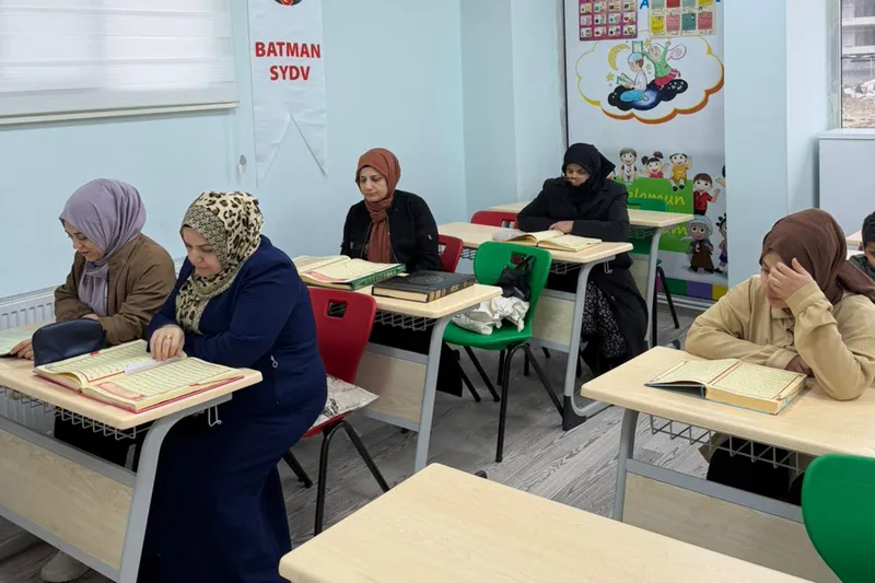 Batman'da yetişkinler için Kur'an'ı Kerim kursu