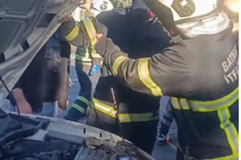  Batman'da otomobil direğe çarptı: 1 yaralı