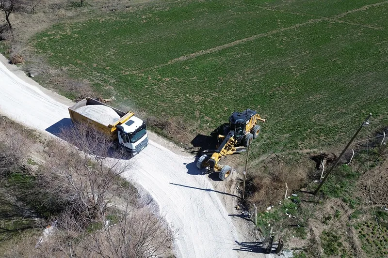 Battalgazi’de yol çalışmaları sürüyor