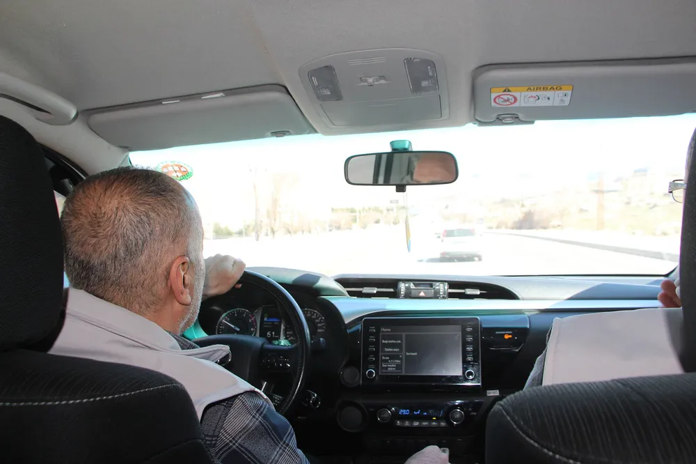 Mardin Umut Kervanı'ndan ihtiyaç sahibi ailelere nakdi yardım