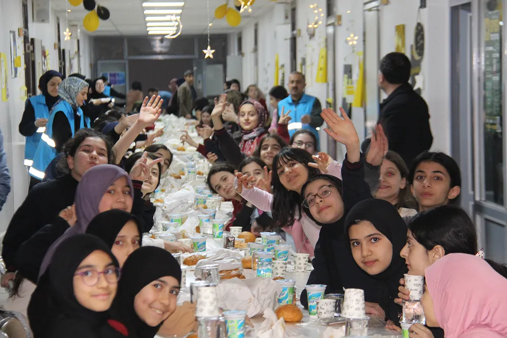 Diyarbakır’da 350 öğrenci aynı sofrada buluştu