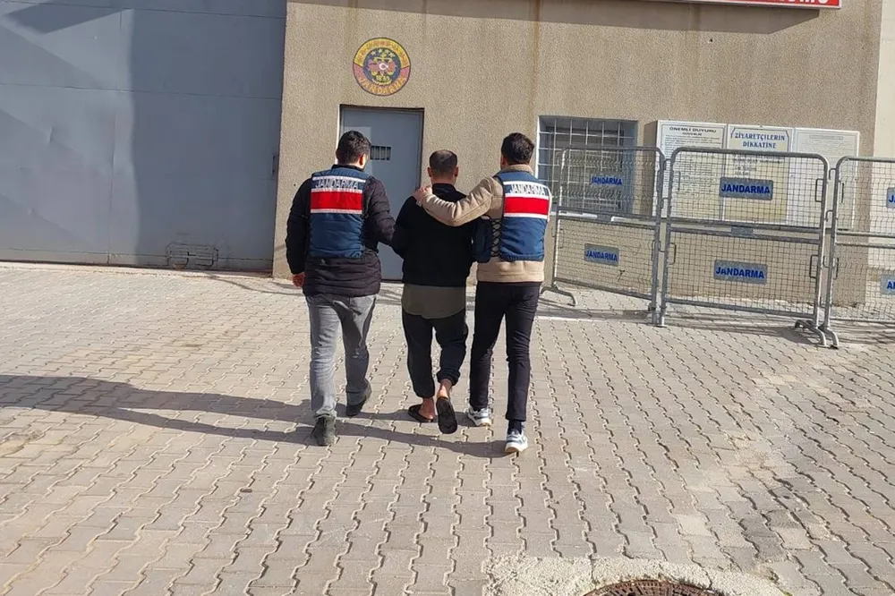 Gaziantep'te hapis cezası bulunan 3 şahıs yakalandı