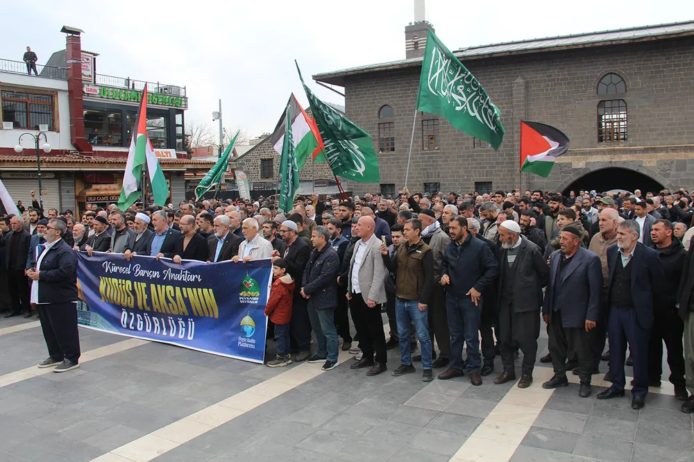 "Küresel barışın anahtarı Kudüs ve Mescid-i Aksa'nın özgürlüğüdür"
