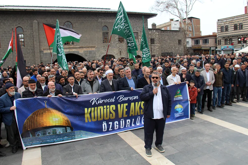 "Küresel barışın anahtarı Kudüs ve Mescid-i Aksa'nın özgürlüğüdür"