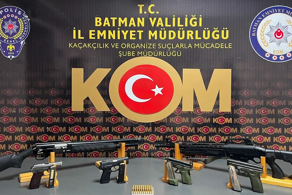 Batman'da aranan 4 şüpheli operasyonla yakalandı