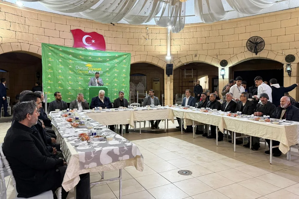 HÜDA PAR Tarsus İlçe Başkanlığından ‘Kardeşlik İftarı’