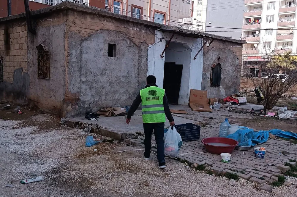 Şanlıurfa’da Umut Kervanı’ndan Ramazan boyunca yardım seferberliği