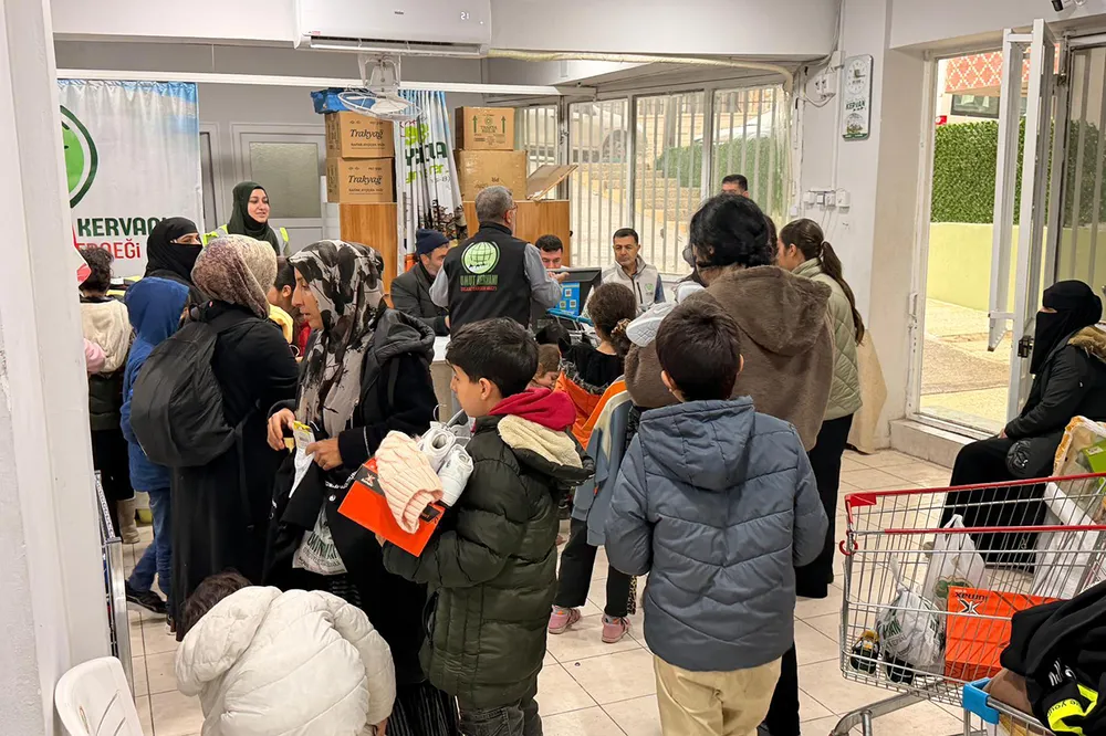 Avusturya’dan gelen bağışlarla ihtiyaç sahiplerine yardım