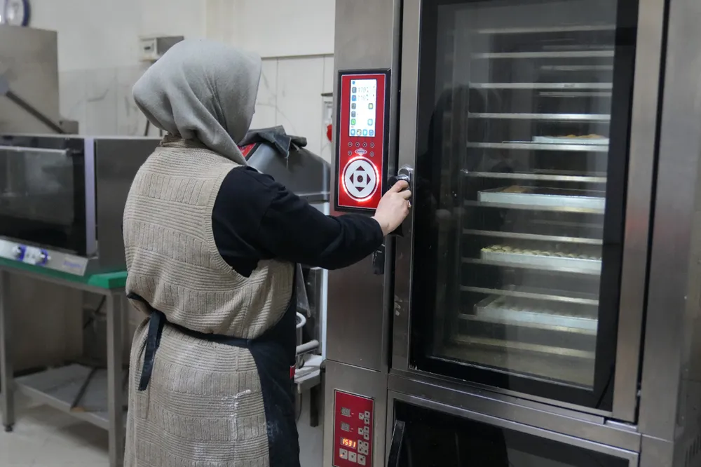 Malatya'da el emeği tatlılar bayrama hazırlanıyor