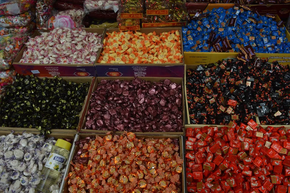 Bayram öncesi şeker ve lokuma yoğun ilgi