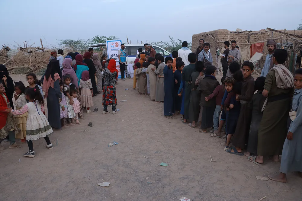 Yetimler Vakfı’ndan Kadir Gecesi’nde Yemen’e iftarlık desteği