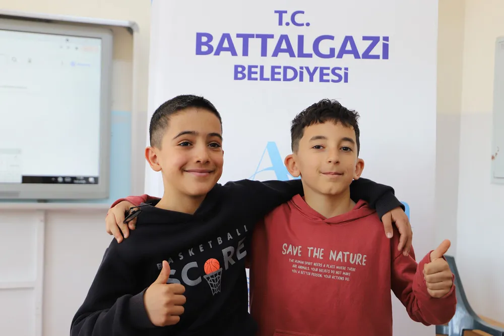 Çocuklar bayrama tıraş olarak hazırlandı