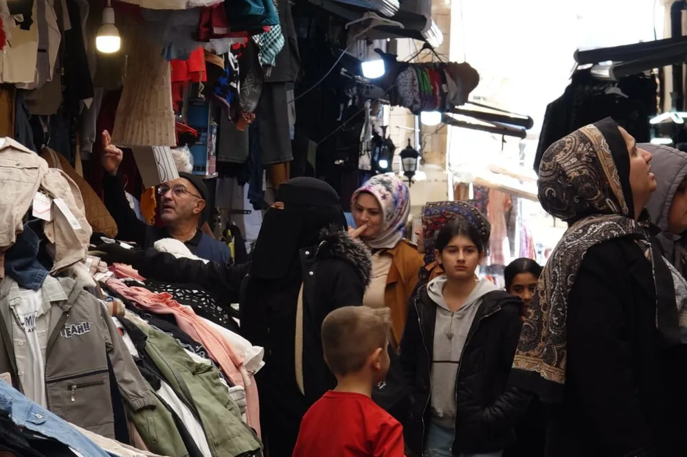 Mardin'de tatlı bayram telaşı esnafın yüzünü güldürüyor