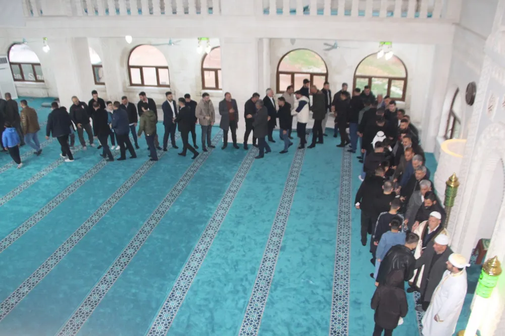 Mardin’de Ramazan Bayramı namazı tekbirlerle kılındı 