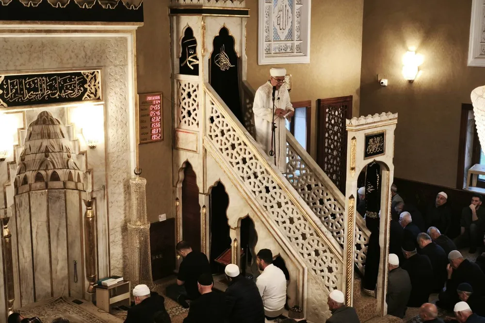 Batman'da bayram namazında birlik ve kardeşlik mesajları yükseldi