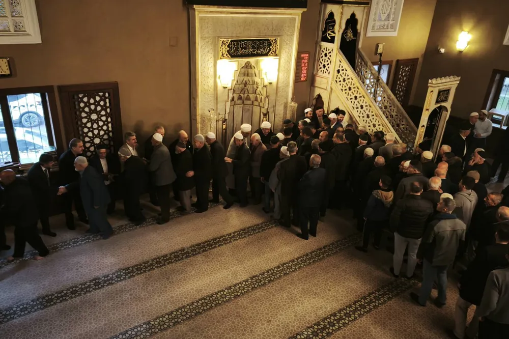 Batman'da bayram namazında birlik ve kardeşlik mesajları yükseldi