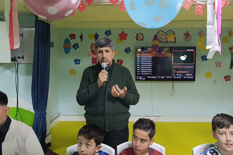 4-6 Yaş Kur’an kursu öğrencileri aileleriyle iftar sofrasında buluştu