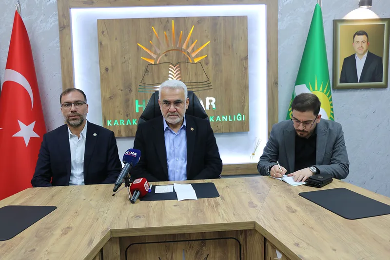 HÜDA PAR Genel Başkanı Yapıcıoğlu: Dünya derin bir ahlaki kriz yaşıyor