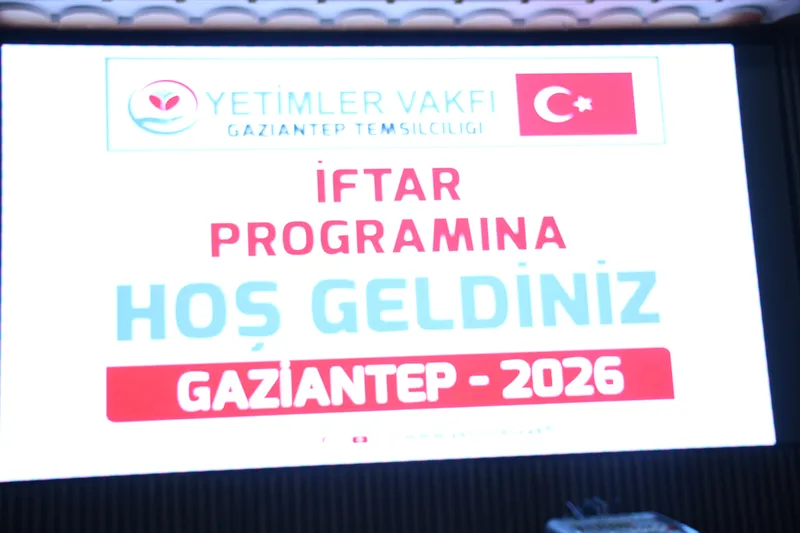 Yetimler Vakfı Gaziantep'te yüzlerce yetime iftar verdi
