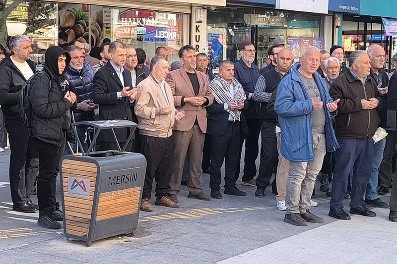 Mersin'de Gazze’de devam eden siyonist vahşete ve bölgede tırmanan gerilime tepki