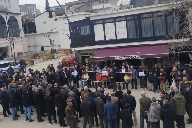 Batman'da "siyonizme ve uyuşturucuya karşı tek yumruk" basın açıklaması