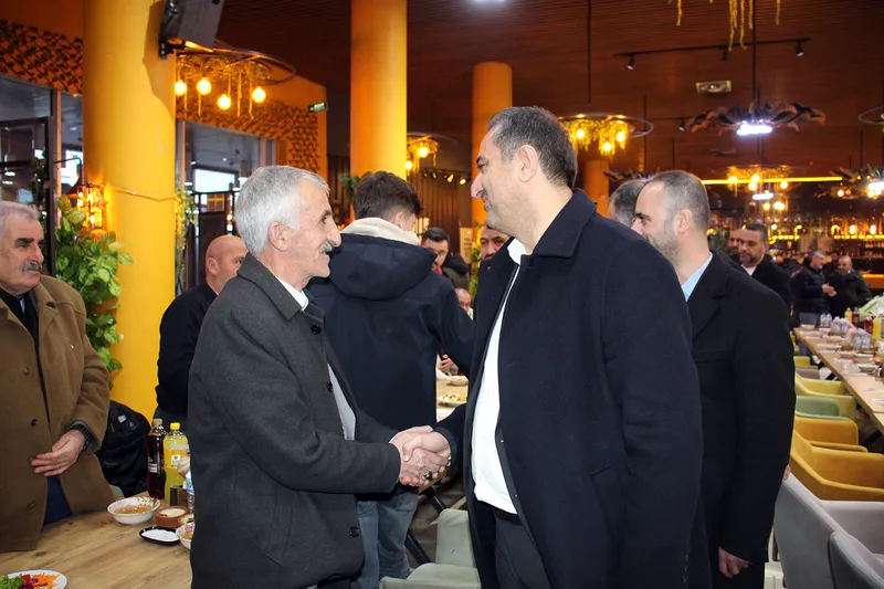 HÜDA PAR Sözcüsü Serkan Ramanlı Ağrı'da iftar programına katıldı