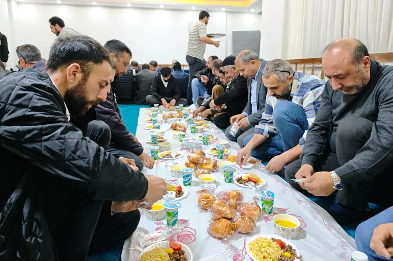 Milletvekili Dinç: İslam ülkeleri siyonizme ve küresel emperyalizme karşı net bir duruş sergilemeli